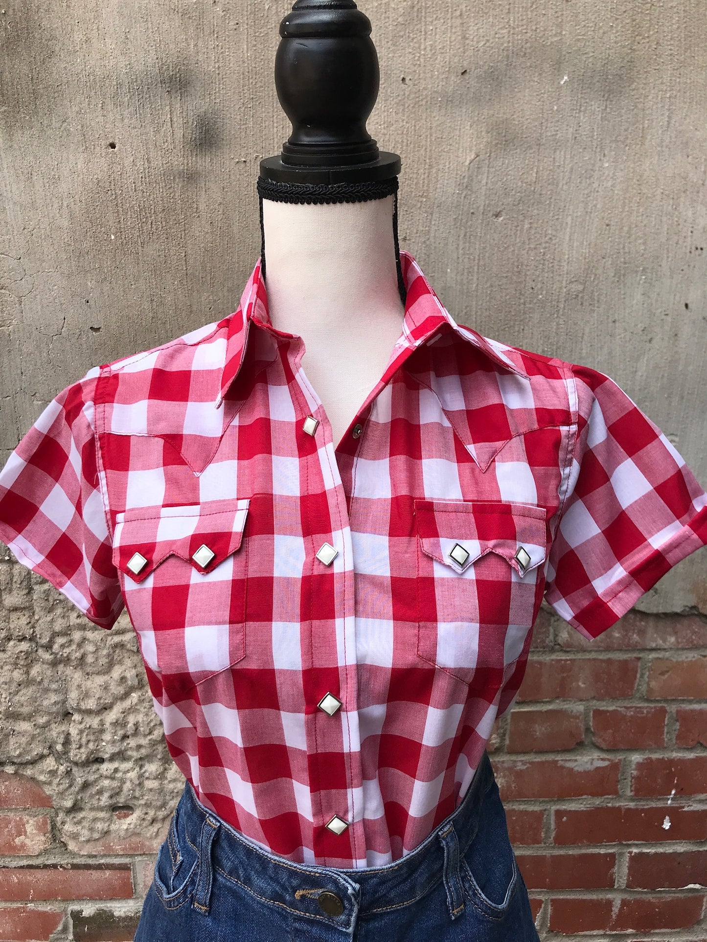 1719 Women's Red Gingham Shirt