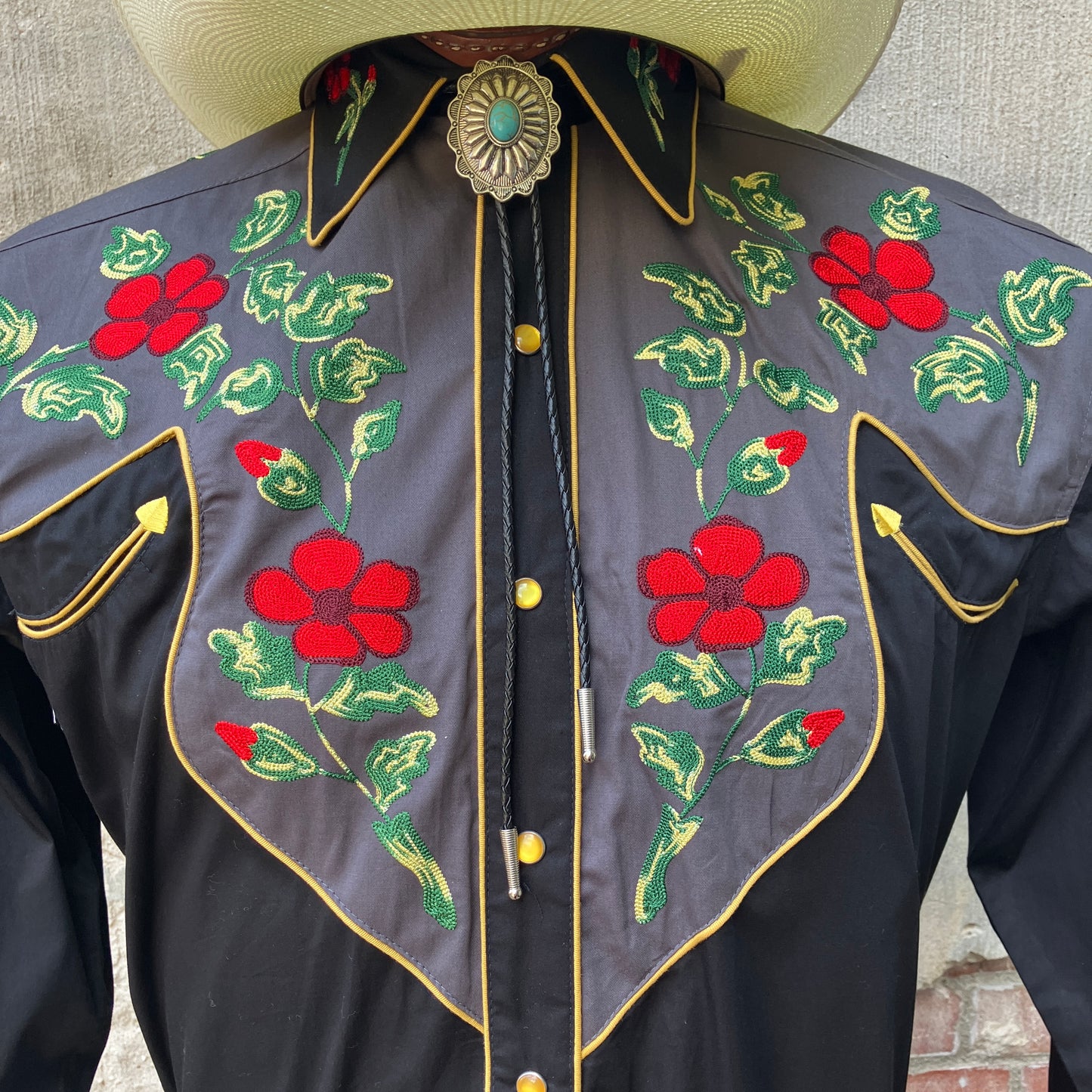 6846 Men's 2-Tone Floral Embroidered Western Shirt