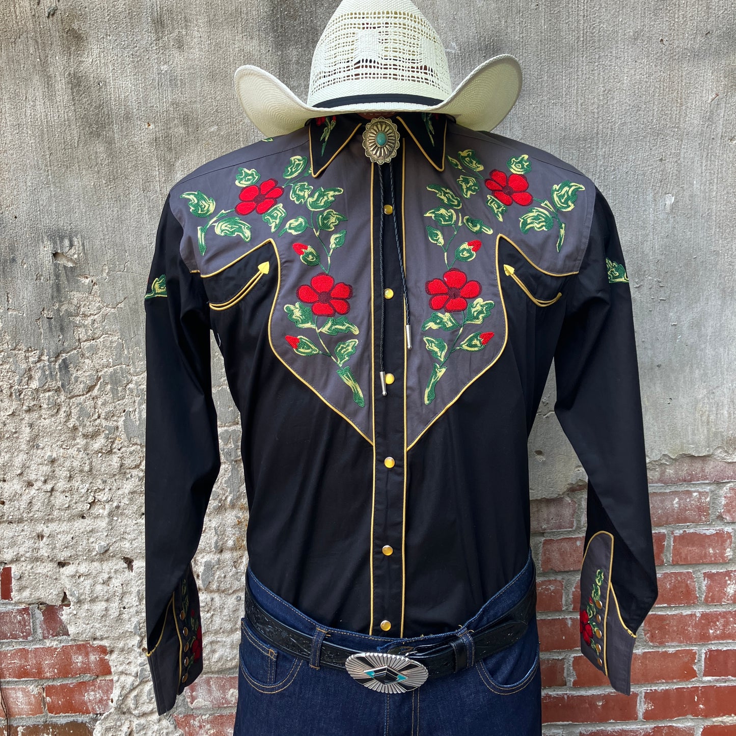 6846 Men's 2-Tone Floral Embroidered Western Shirt